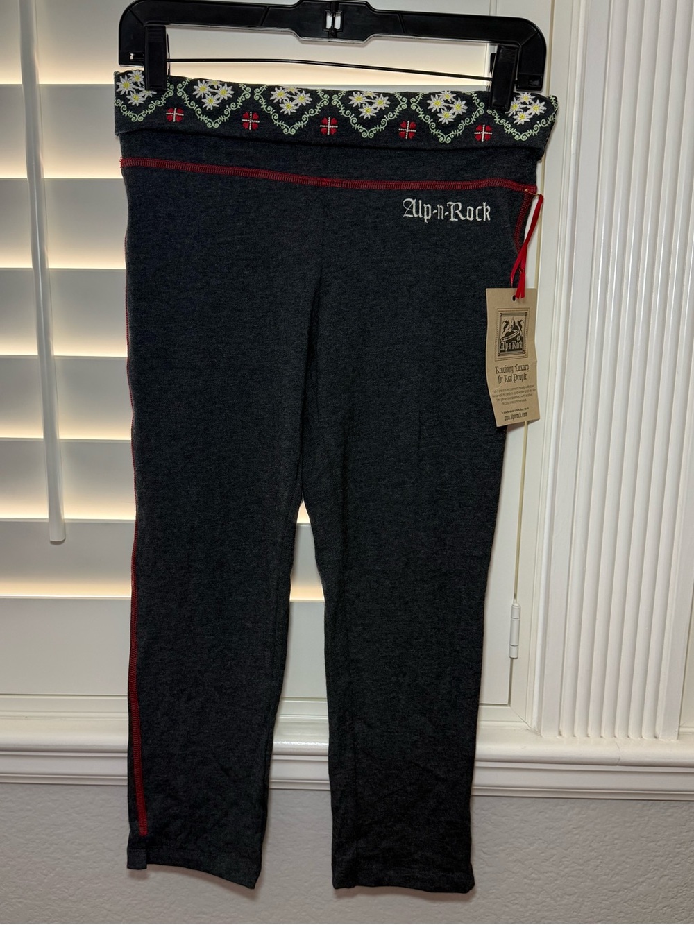 ALP N ROCK Charcoal Gray Foldover Capri Leggings Size 1 (XS)